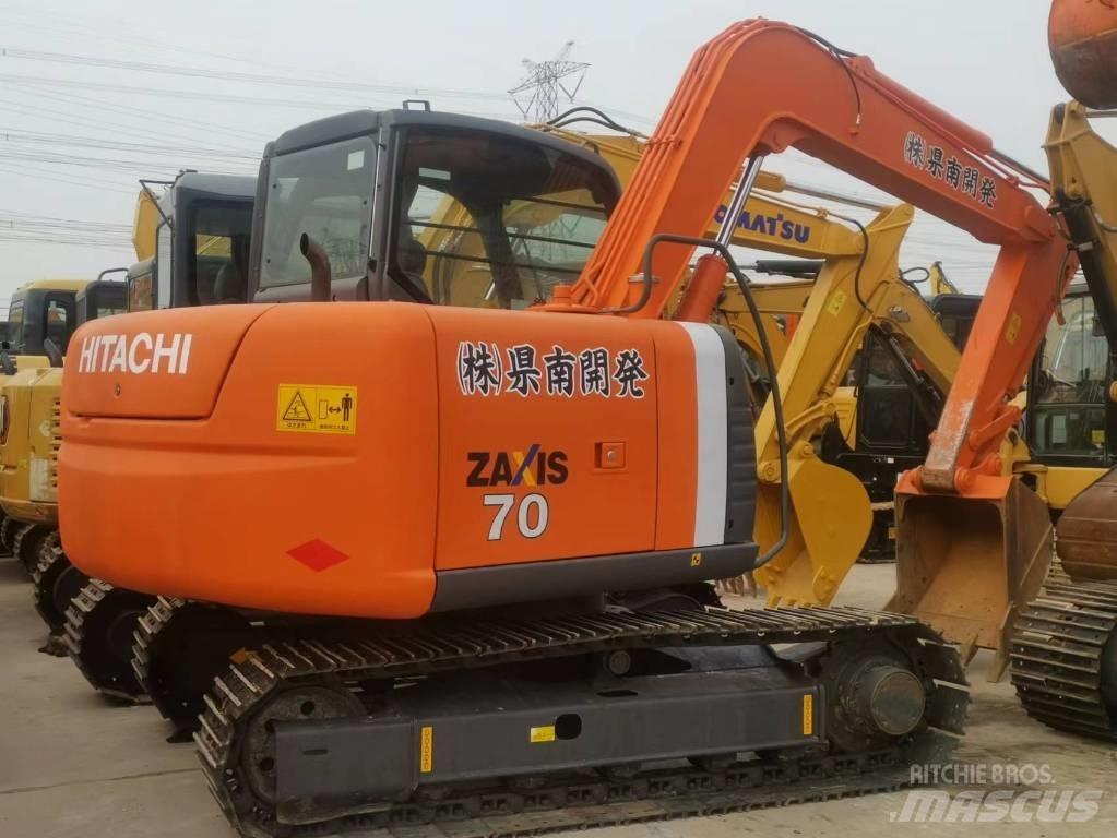 Hitachi ZX 70 Lánctalpas kotrók