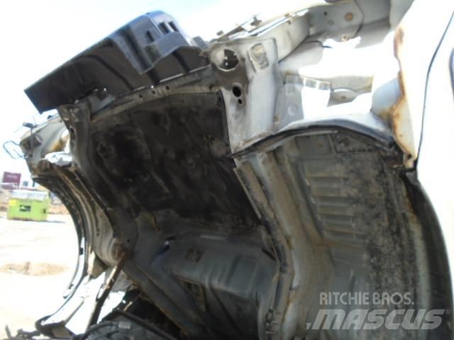 Hino 195 D Dobozos teherautók