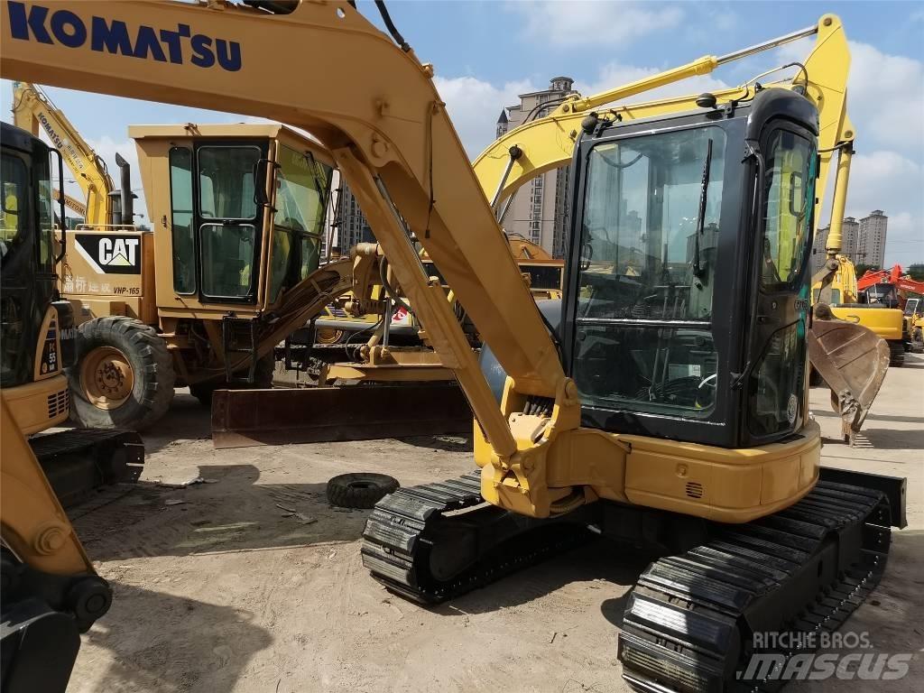 Komatsu PC 35 Mini kotrók < 7t