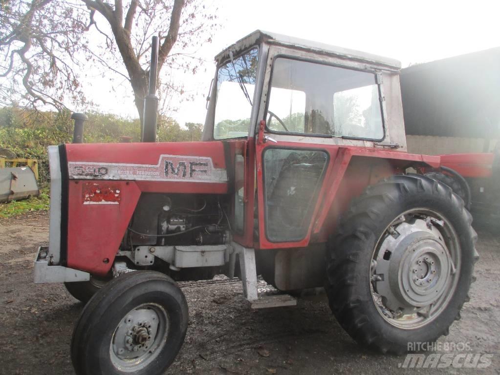 Massey Ferguson 590 Traktorok