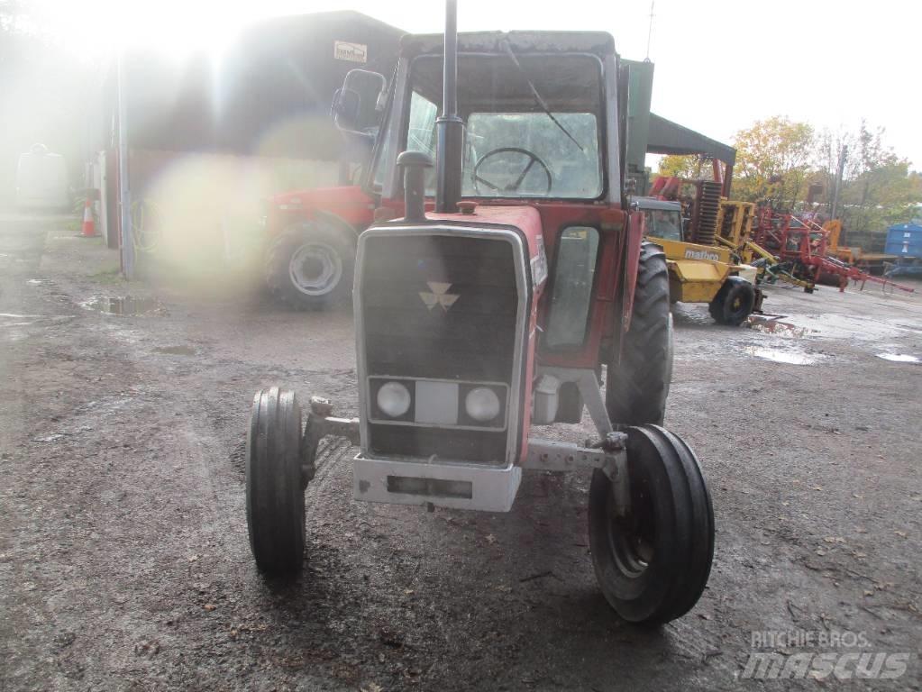 Massey Ferguson 590 Traktorok