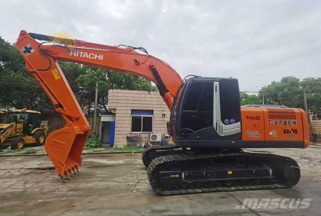 Hitachi ZX 200 Lánctalpas kotrók