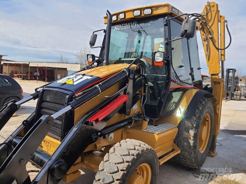 CAT 442 D 4x4 Kotrórakodók