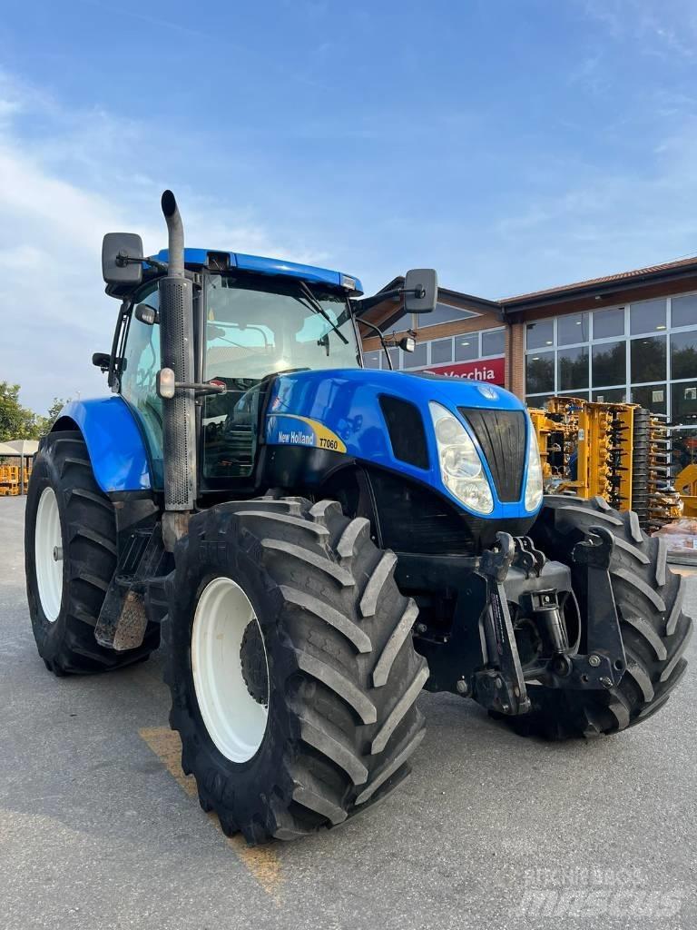 New Holland T 7060 Traktorok