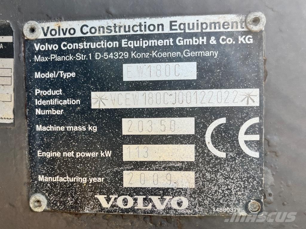 Volvo EW 180 C Gumikerekes kotrók