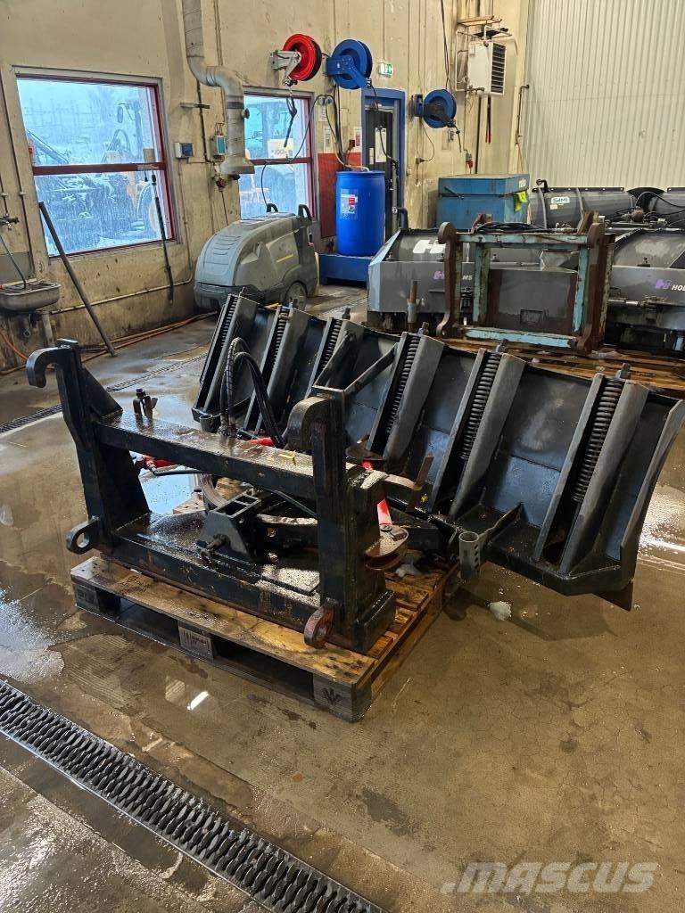 Diagonalblad 240 Hóeltakarítók