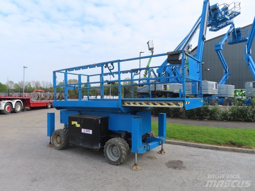 Genie GS 3369 RT Ollós emelők