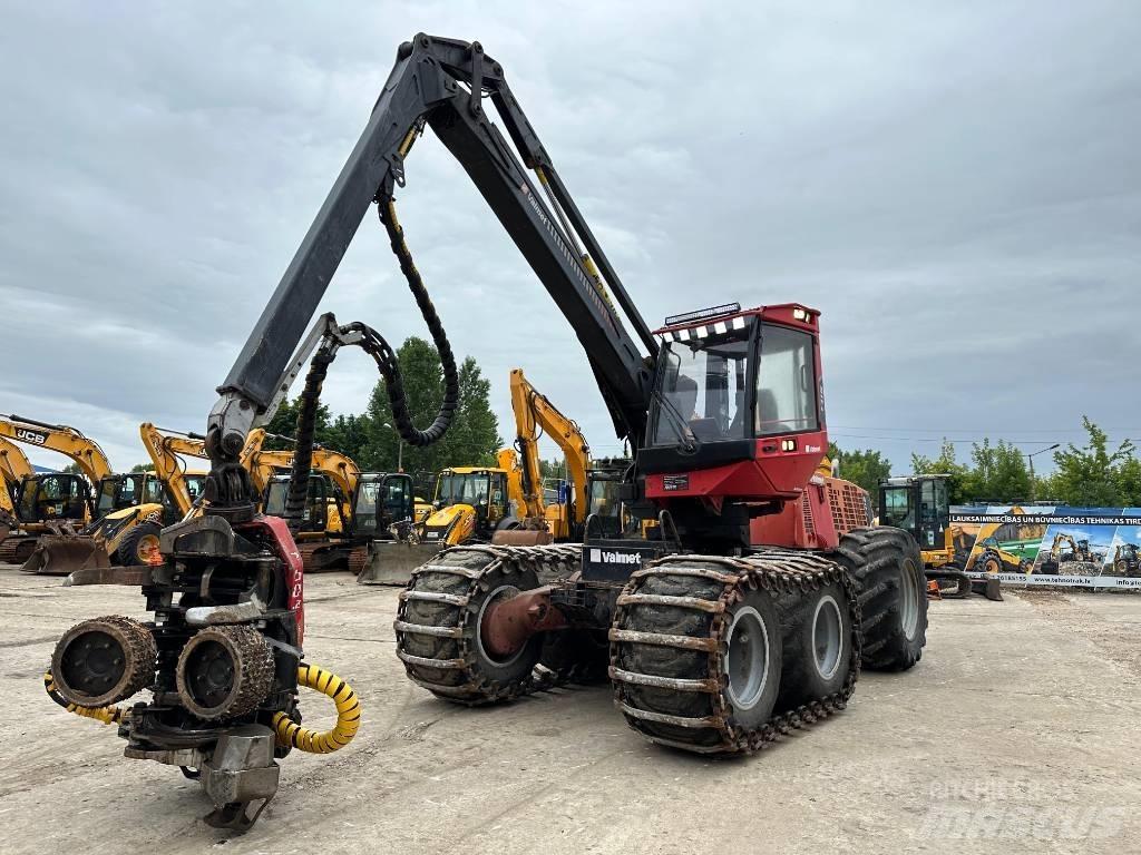 Valmet 911.4 Betakarítók