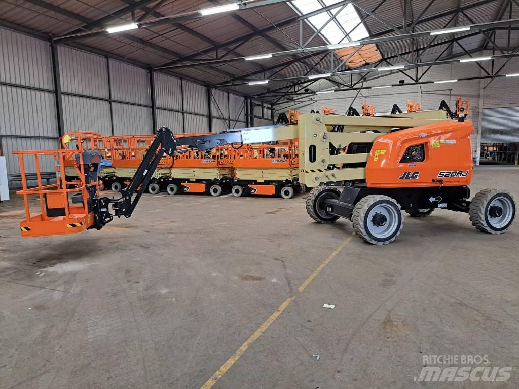 JLG 520 AJ (NEW 2024) Karos emelők