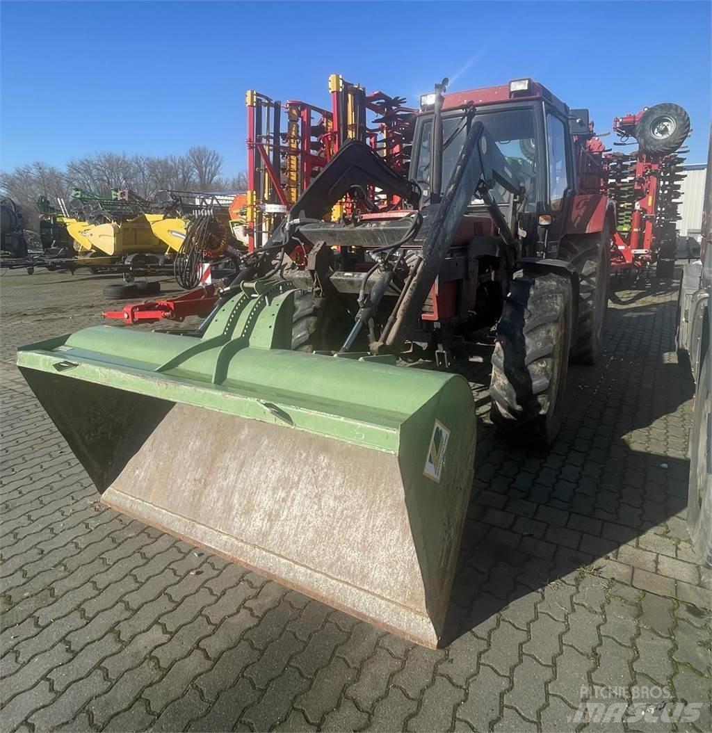 Case IH 856 XL Traktorok