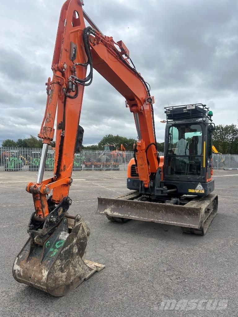 Doosan DX 85 R-3 Közepes (midi) kotrók 7 t - 12 t