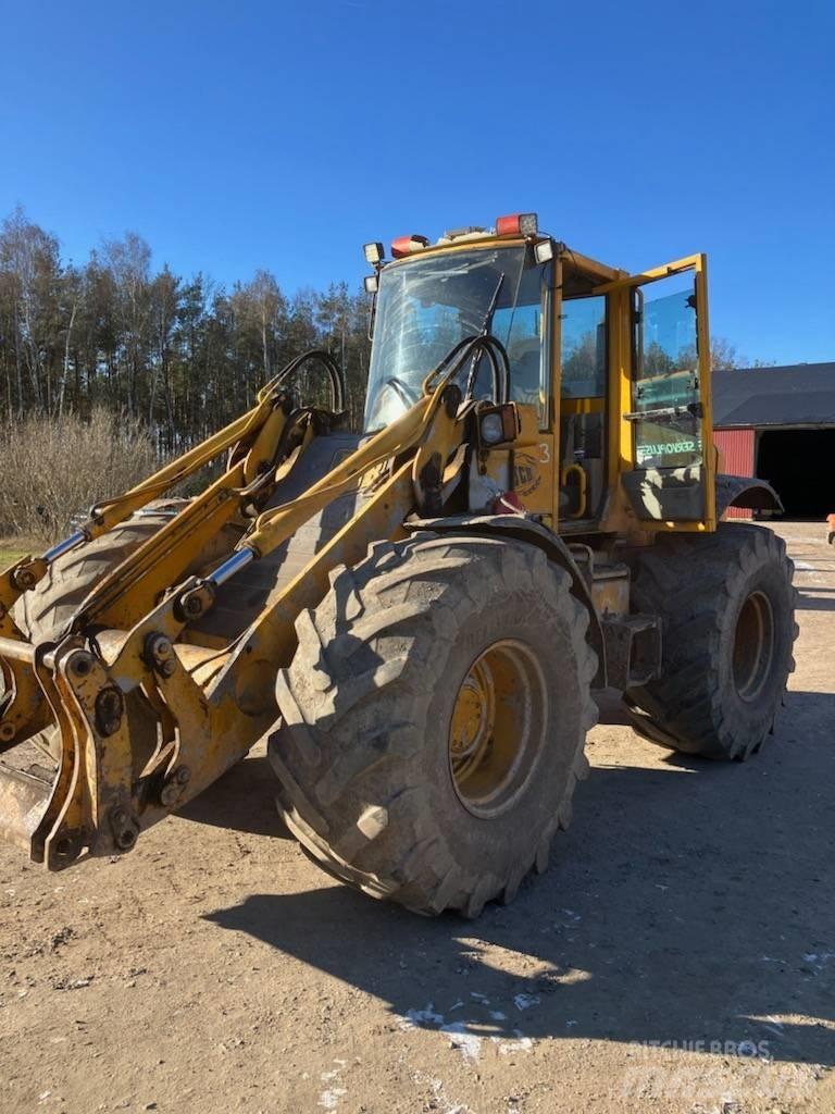 JCB 414S Teleszkópos mezőgazdasági rakodók