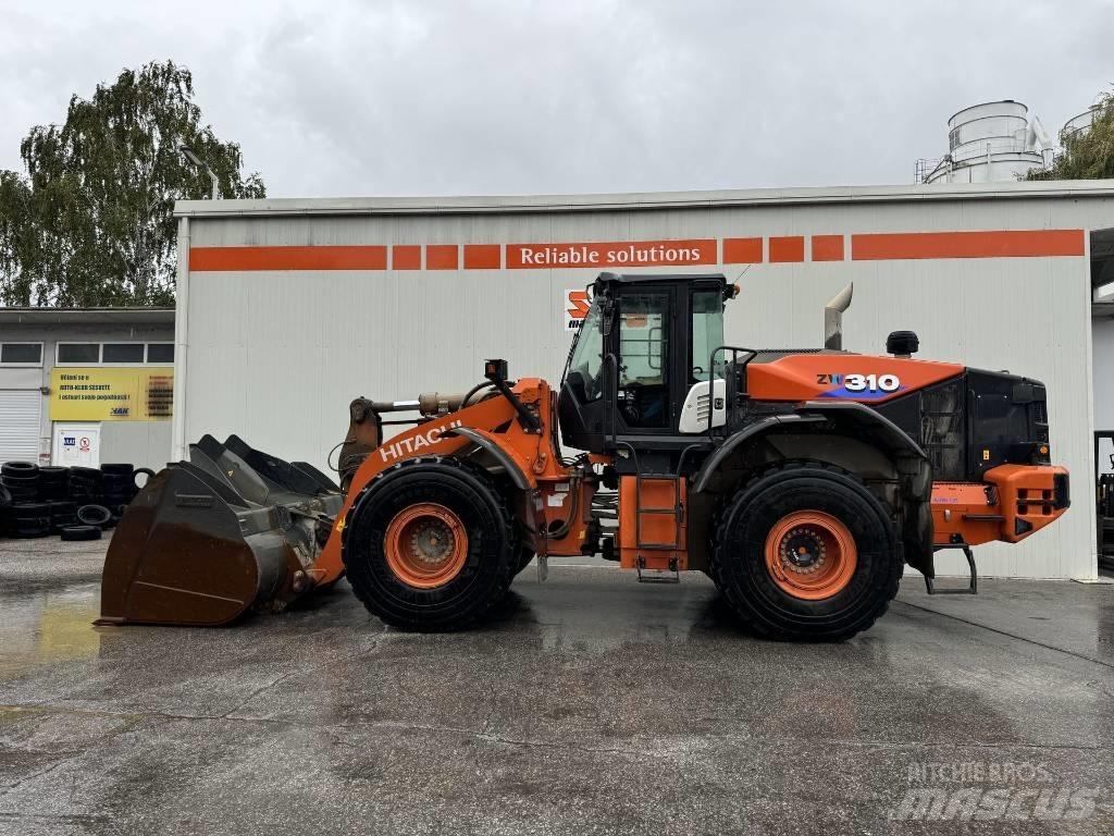 Hitachi ZW 310-6 Gumikerekes homlokrakodók