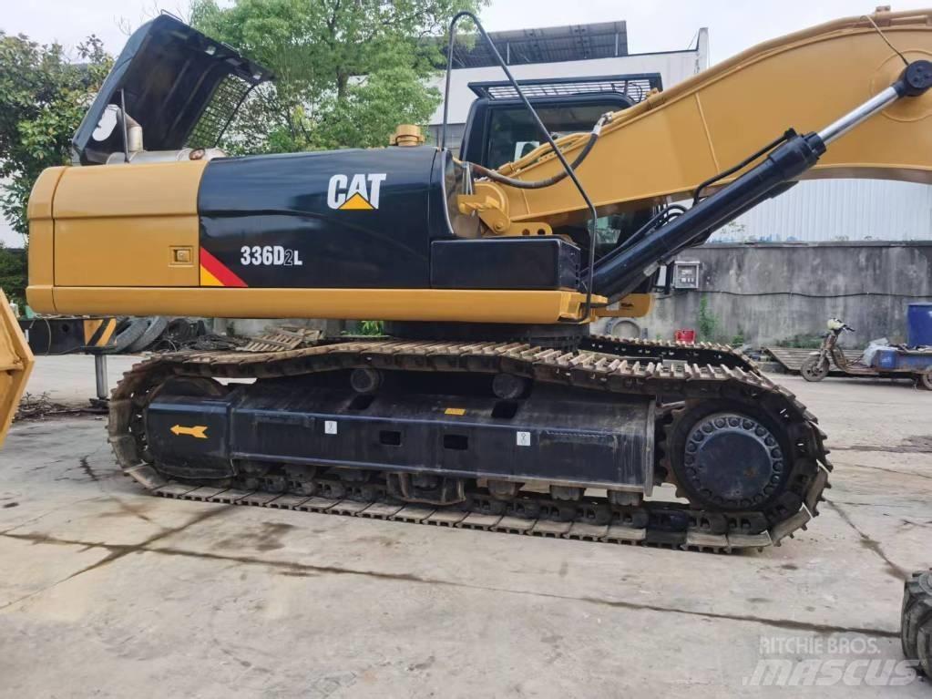CAT 336d2l Lánctalpas kotrók