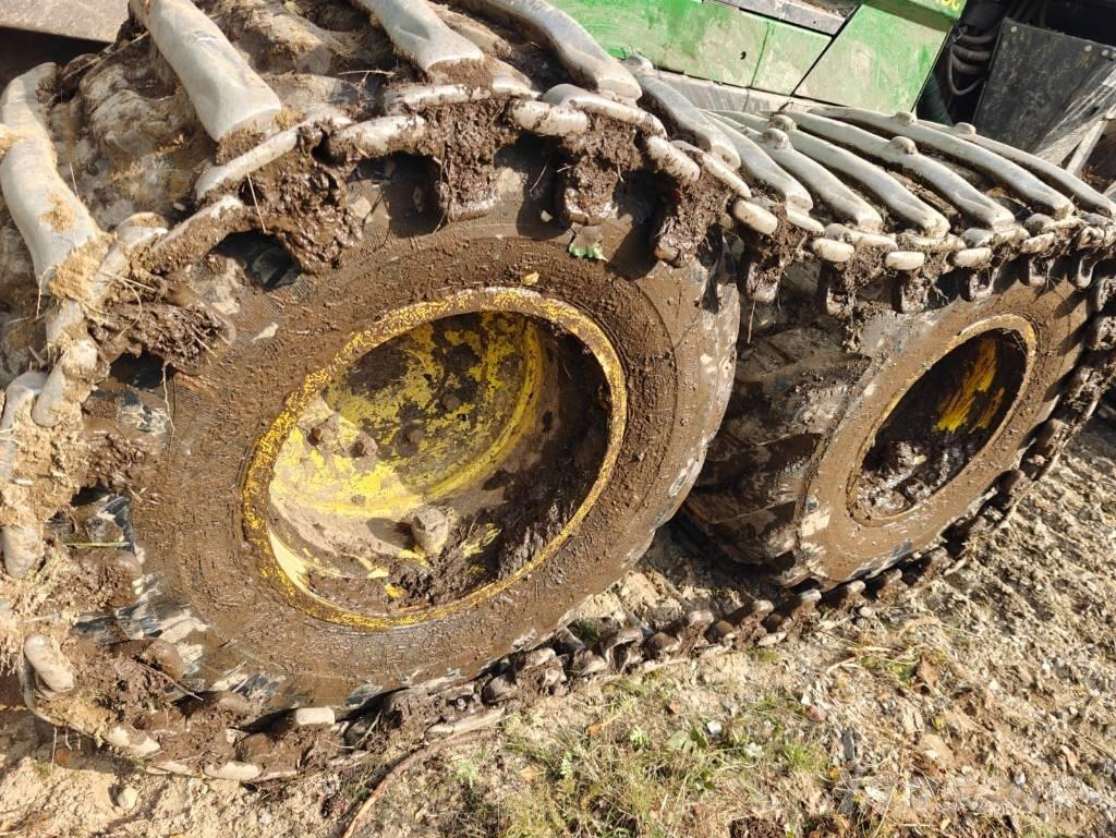 John Deere 1010 G Kihordók