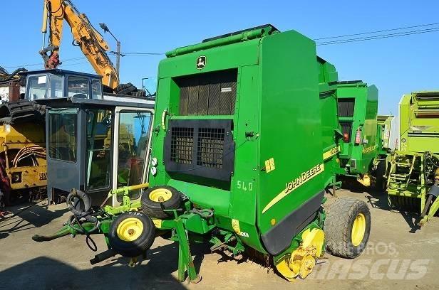 John Deere 592 Körbálázók