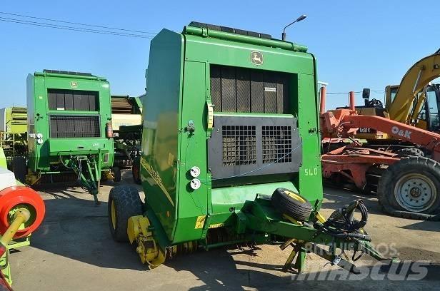 John Deere 592 Körbálázók