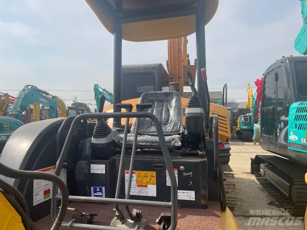 Komatsu PC 30 Mini kotrók < 7t