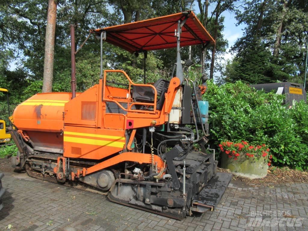 Demag DF 65 C  DF 115 Aszfalt terítõ gépek
