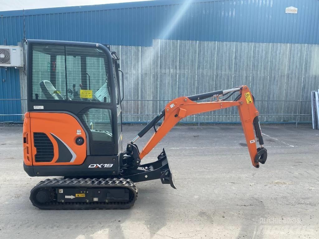 Doosan DX 19 Mini kotrók < 7t