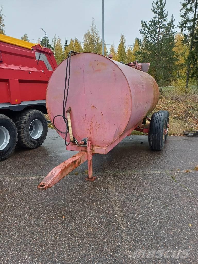  Lietekärri 8m3 Poranyag tartályos