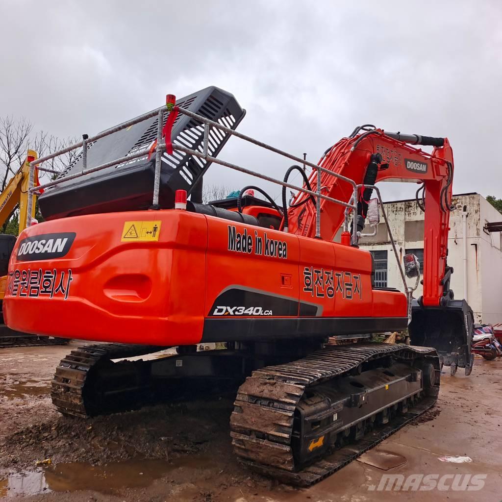 Doosan DX 340 LC Lánctalpas kotrók