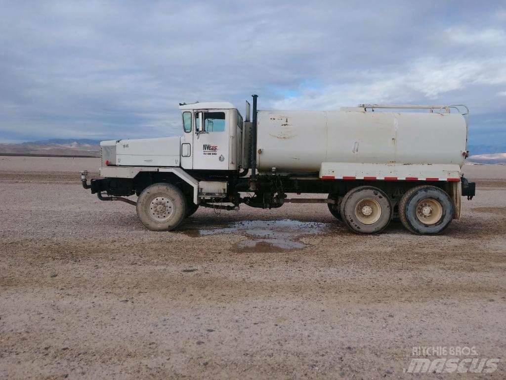 Oshkosh 6000 Vízszállító teherautók