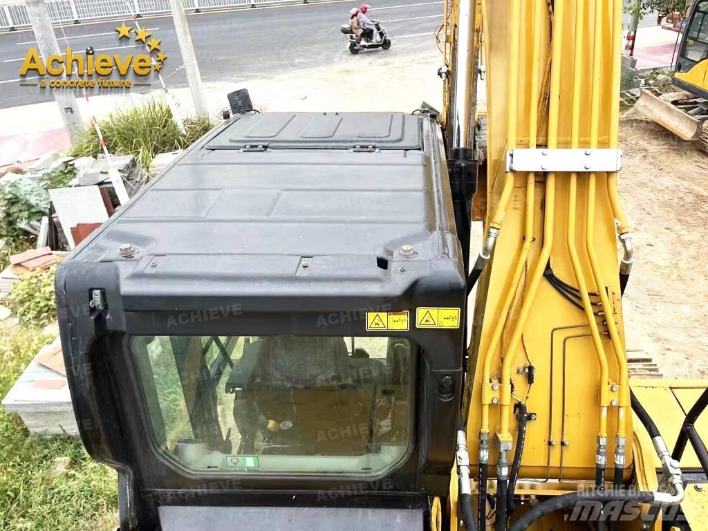 CAT 320 Lánctalpas kotrók
