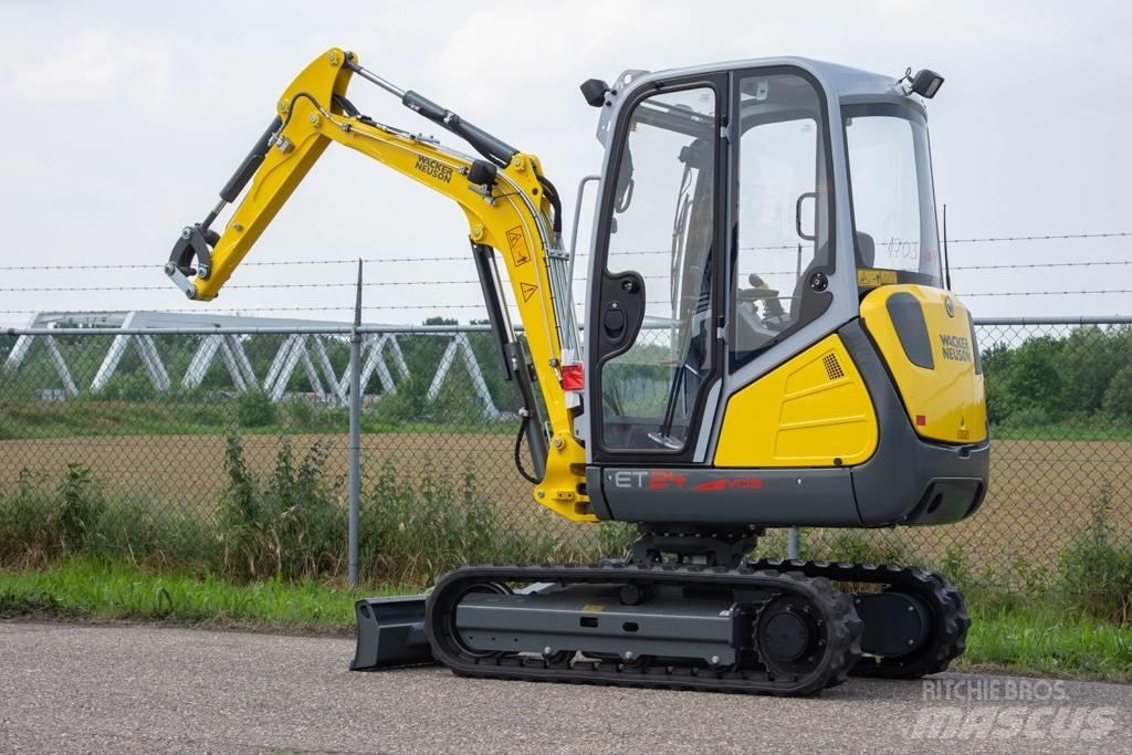 Wacker Neuson ET24 Mini kotrók < 7t