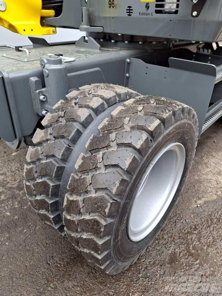 Wacker Neuson EW 65 Gumikerekes kotrók