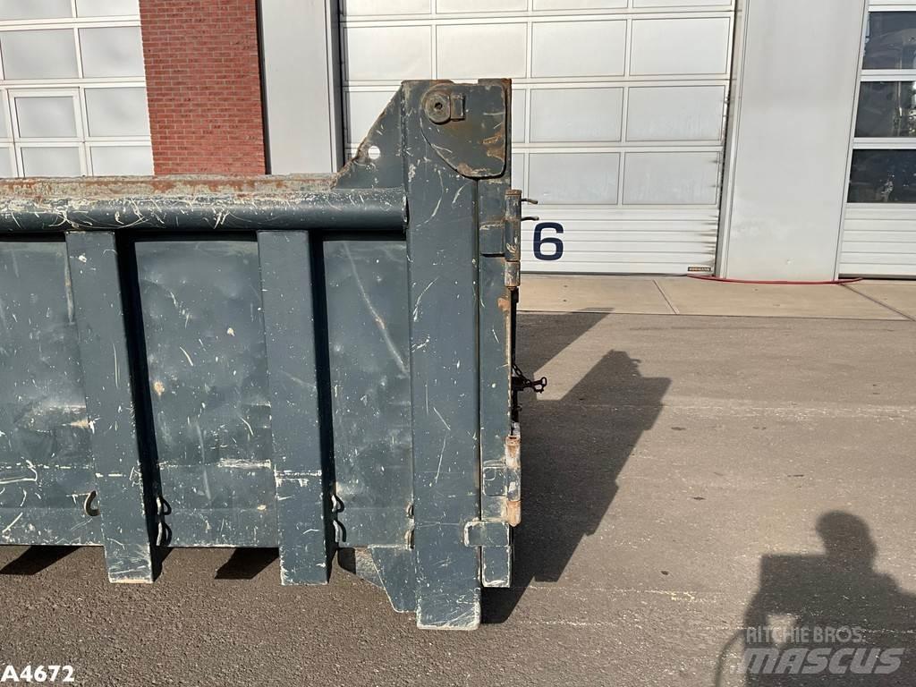  Container 13m³ Speciális konténerek