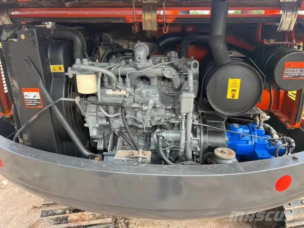 Doosan DH 55 Mini kotrók < 7t
