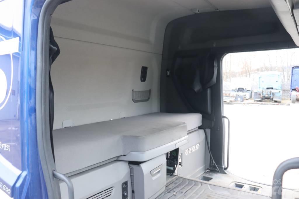 Scania R-serie Vezetőfülke és belső tartozékok