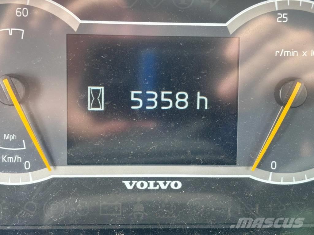 Volvo L 60 H Gumikerekes homlokrakodók