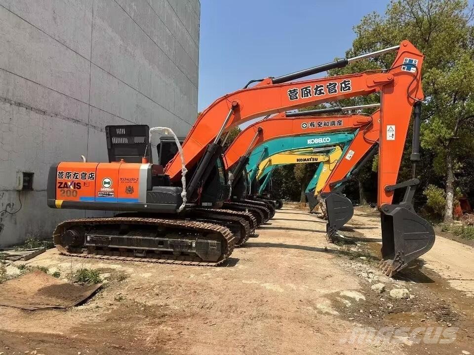 Hitachi EX 200-1 Lánctalpas kotrók