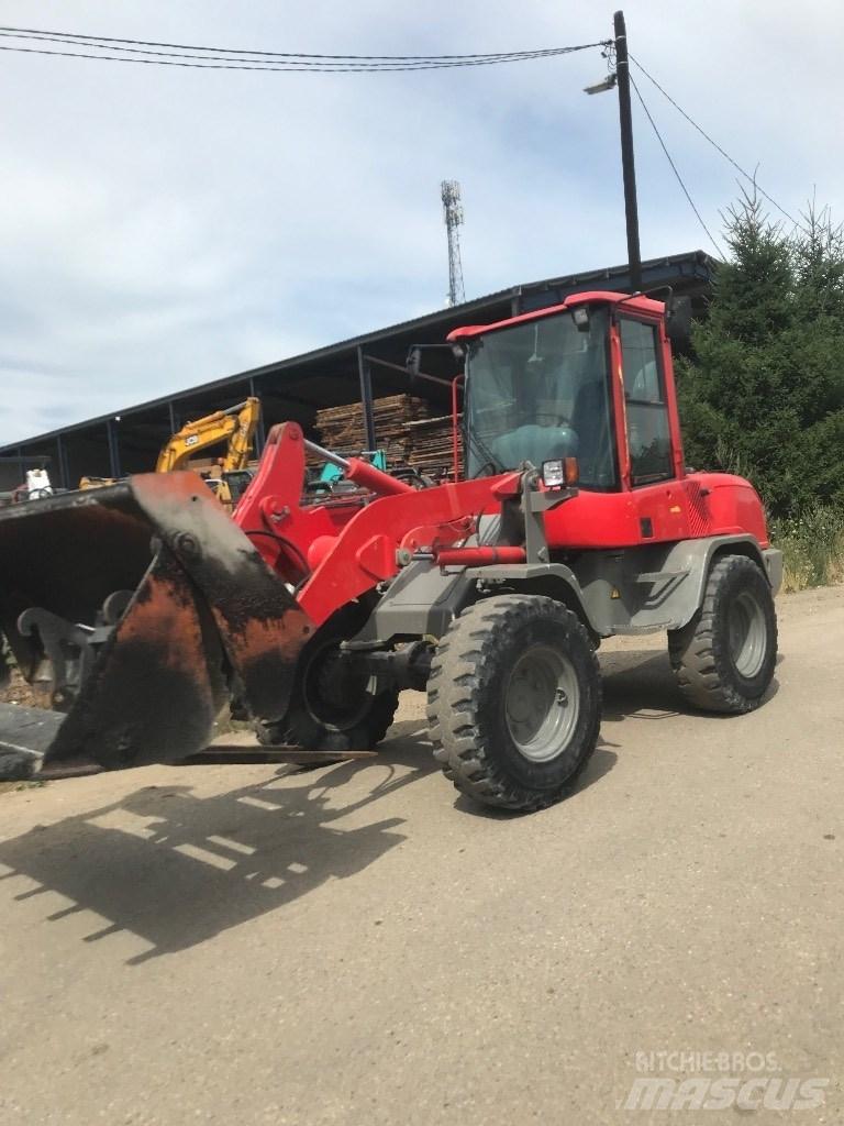 Volvo L 30 G Gumikerekes homlokrakodók