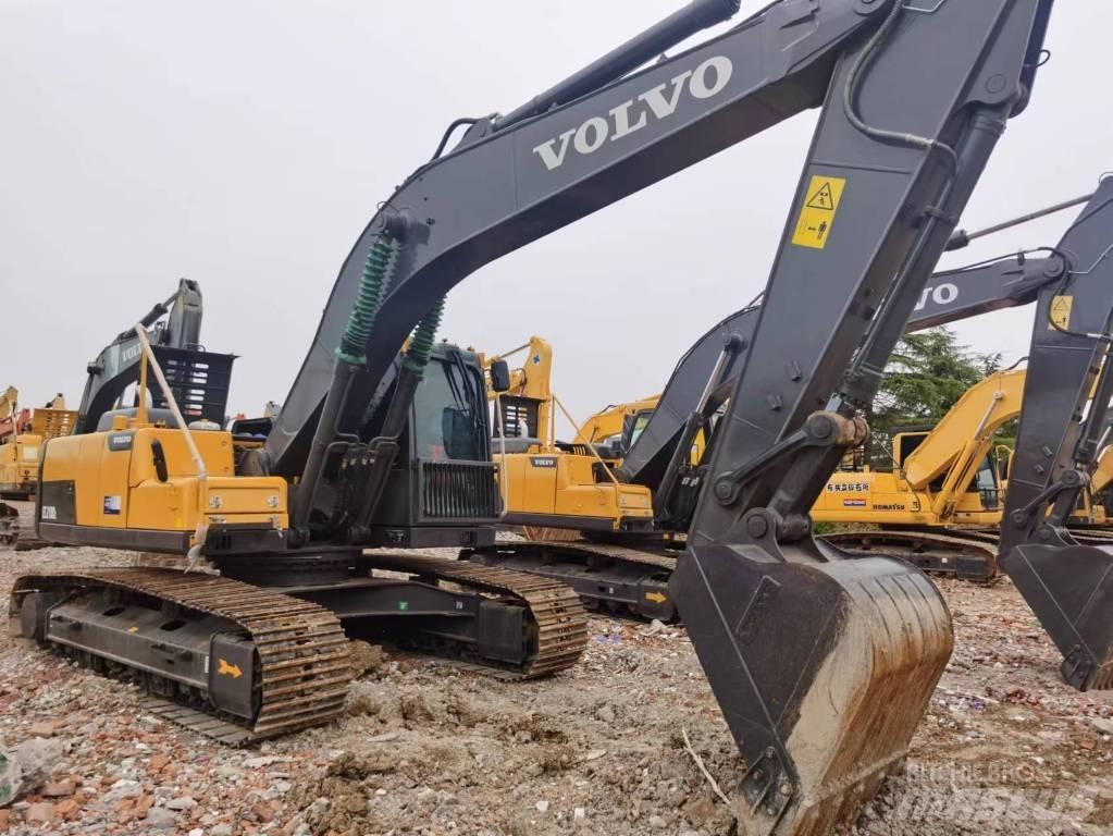 Volvo EC210D Lánctalpas kotrók