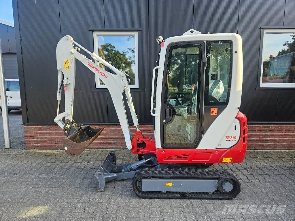 Takeuchi TB216 Mini kotrók < 7t