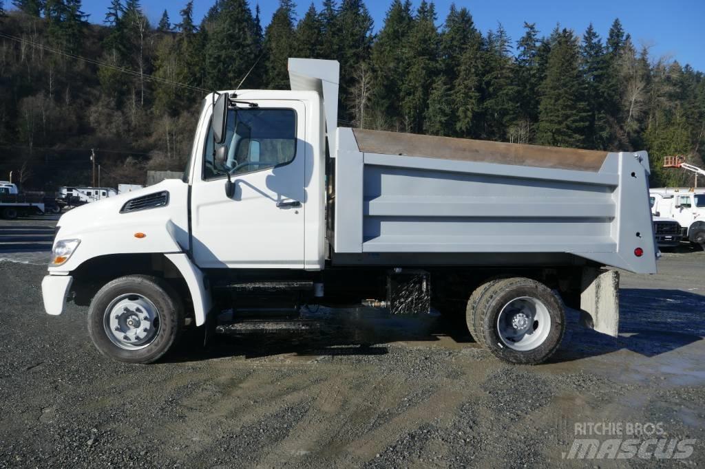Hino 258 LP Billenő teherautók