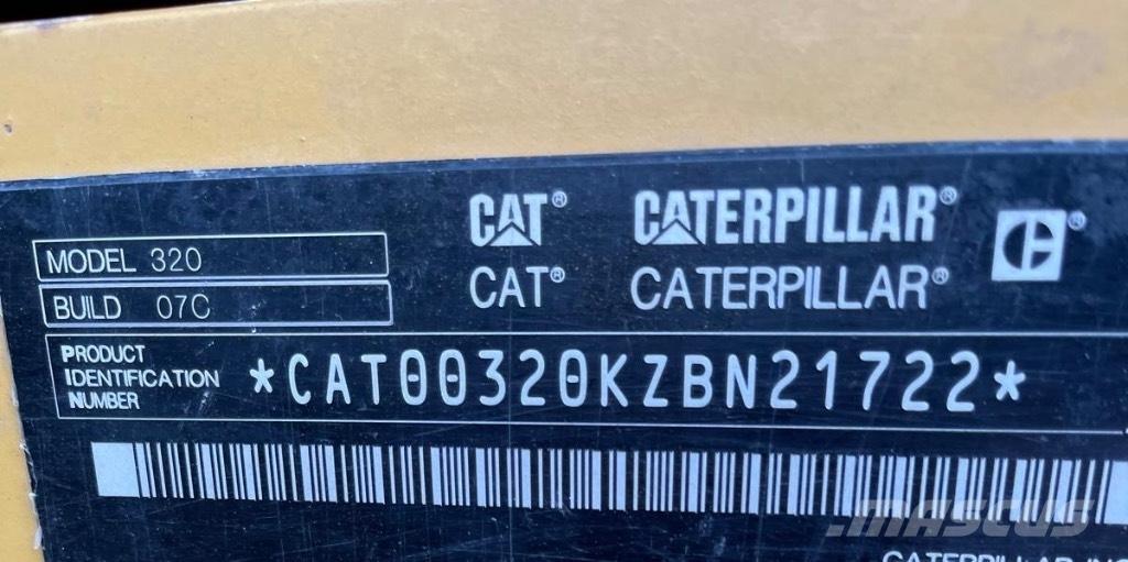 CAT 320 Lánctalpas kotrók