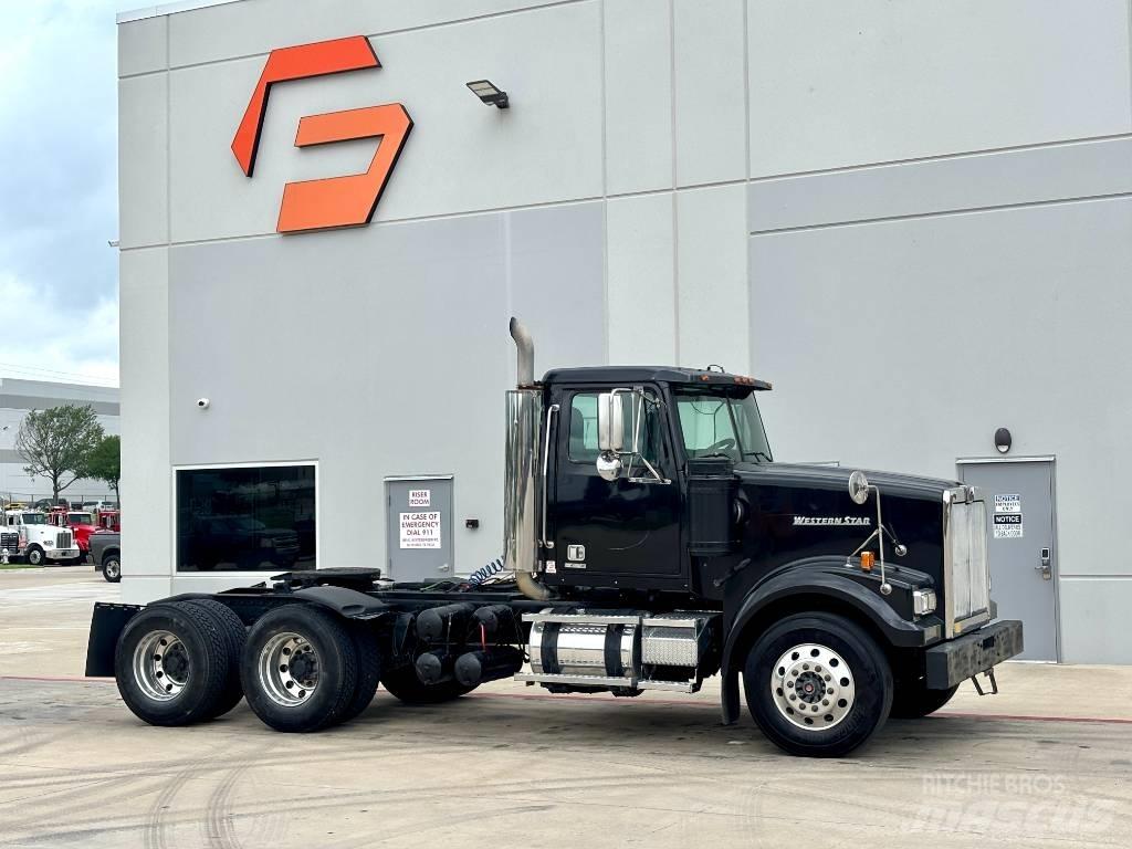 Western Star 4900 Nyergesvontatók