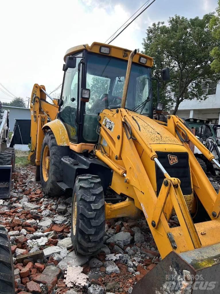 JCB 3 CX Kotrórakodók