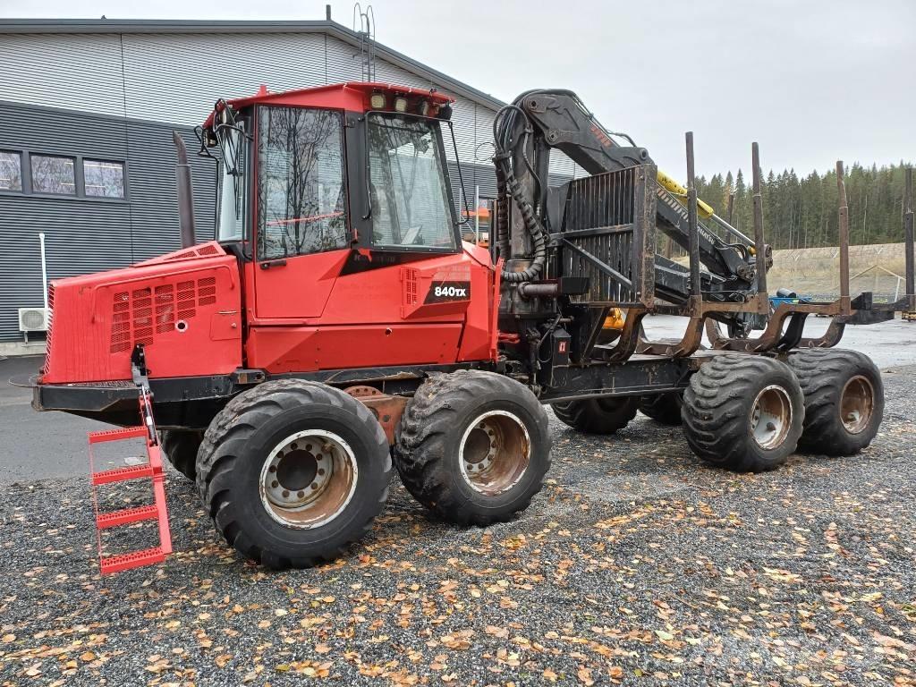 Komatsu 840 TX Kihordók