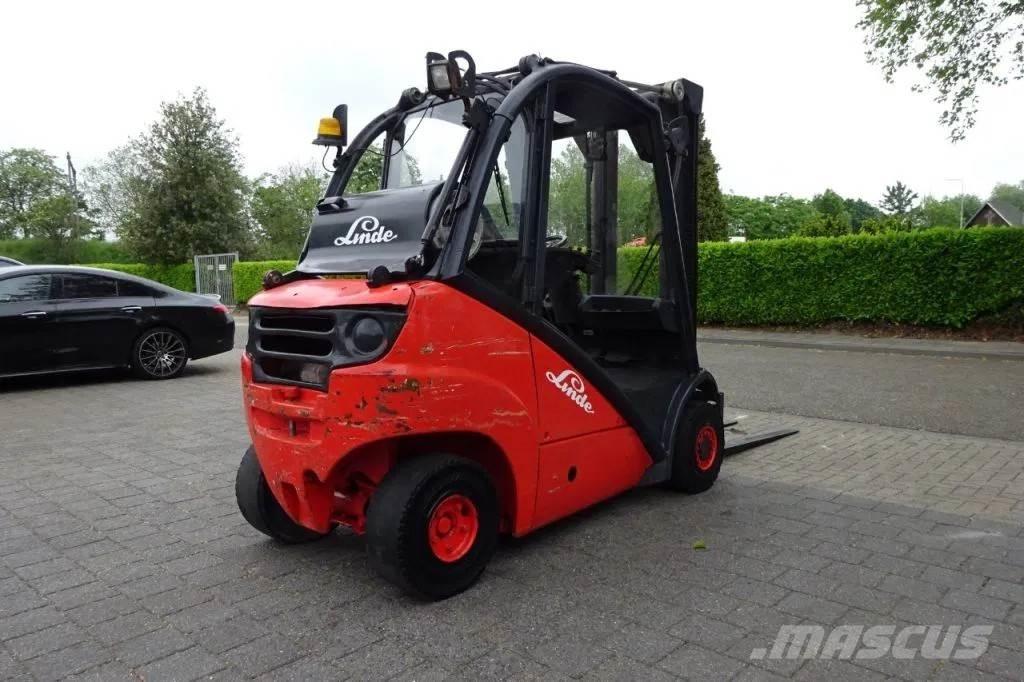 Linde H25 Heftruck Gázüzemű targoncák