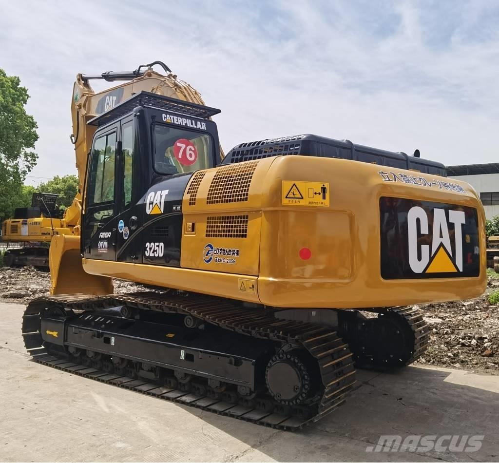 CAT 325 D Lánctalpas kotrók