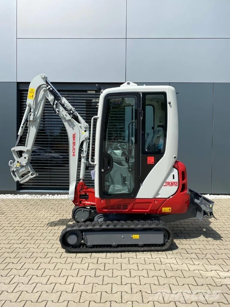 Takeuchi TB 320 Mini kotrók < 7t