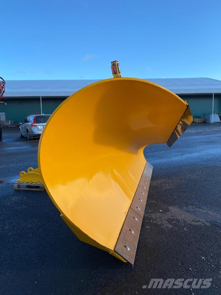 Snowline 4000 PK LK Hóeltakarítók