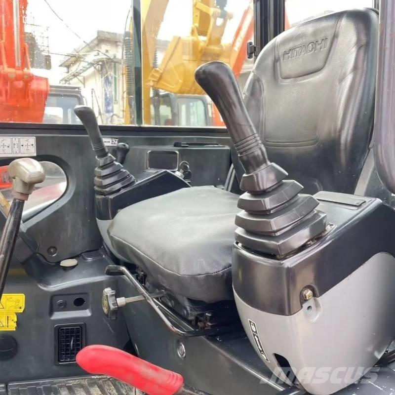 Hitachi ZX50U Mini kotrók < 7t