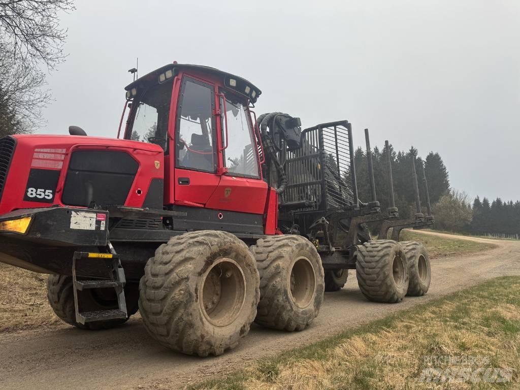 Komatsu XF 855-2 Kihordók