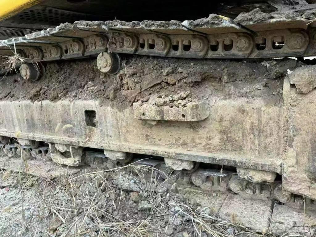 Sumitomo SH210-5 Lánctalpas kotrók